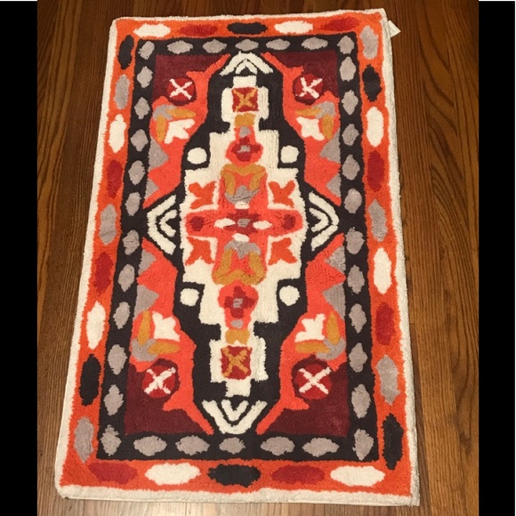 Anthropologie Other - Anthropologie 35 x 21 rug